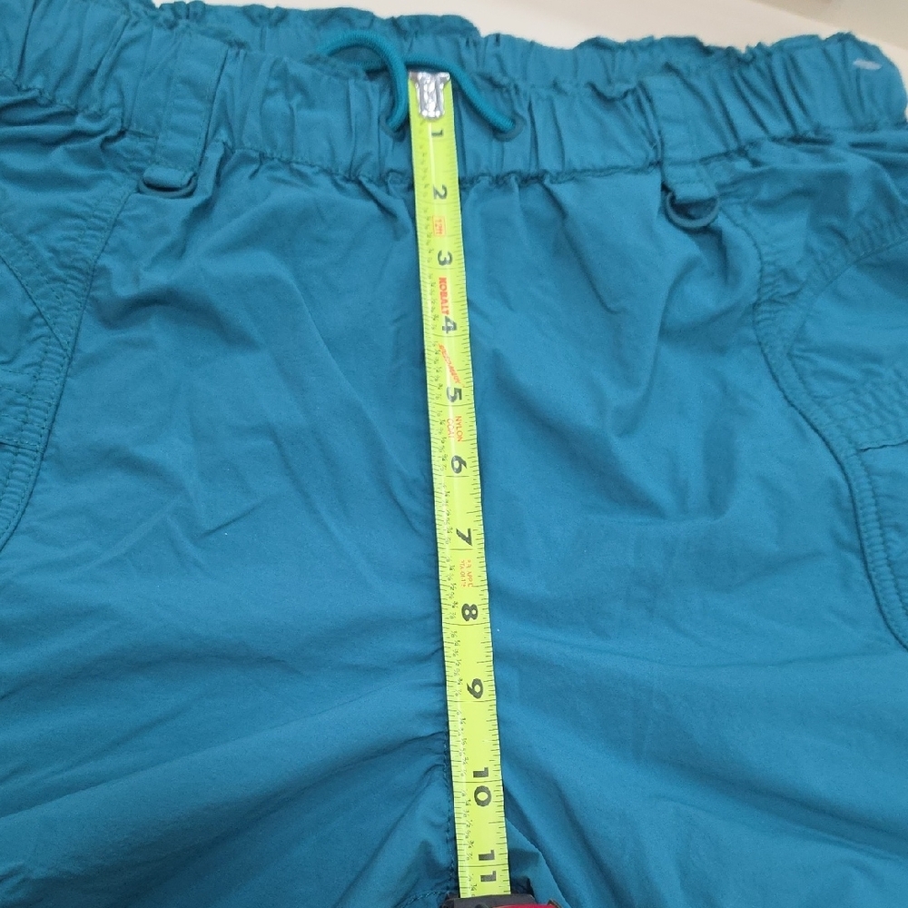 FP Movement By Free People Turquoise shorts  with cargo pockets, Size S, NWOT - Picture 15 of 16